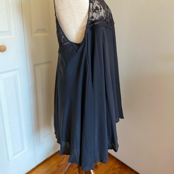 LF Black mini Dress NWT size small - Picture 5 of 11
